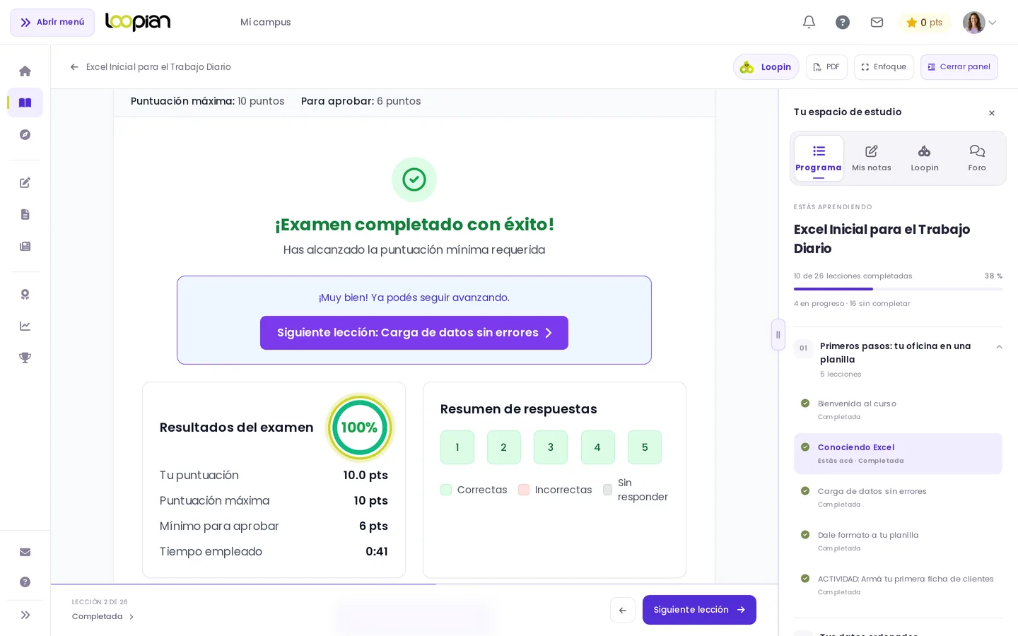 Evaluación aprobada con el 100 % y el programa del curso con las lecciones completadas